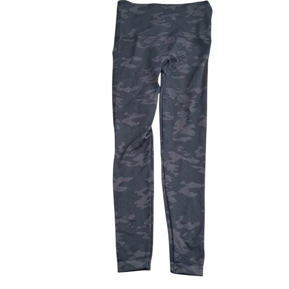 Spanx Black and Gray Camouflage Leggings Size Medium - Picture 3 of 9